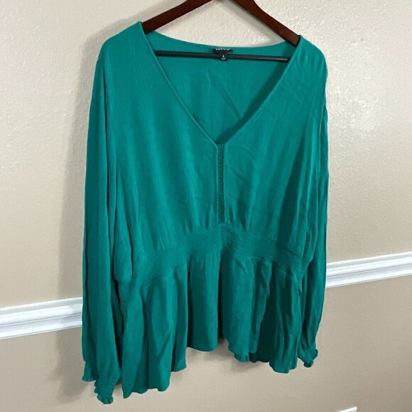 Torrid 4 Solid Emerald Green Gauze Top Smocked Peplum Midi Blouse Long Sleeve R3 - Picture 3 of 12